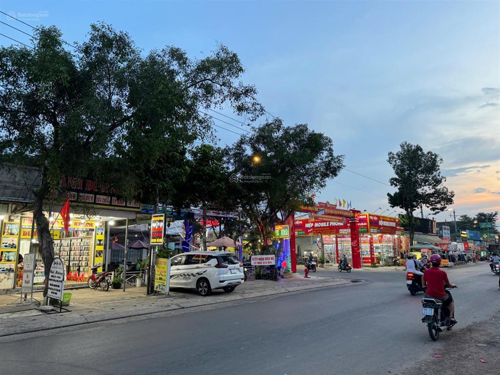 Bán shophouse 2,3 tỷ, 125m2, bàu bàng, bình dương