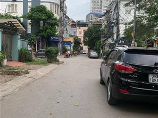 Liền kề full nội thất, vỉa hè rộng ô tô đỗ ngày đêm, 2 mặt thoáng nhỉnh 20 tỷ  0824 564 ***.