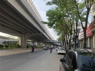 Phạm văn đồng, mặt phố, 76m2, vỉa hè đá bóng, kinh doanh, 29 tỷ  0824 564 ***.