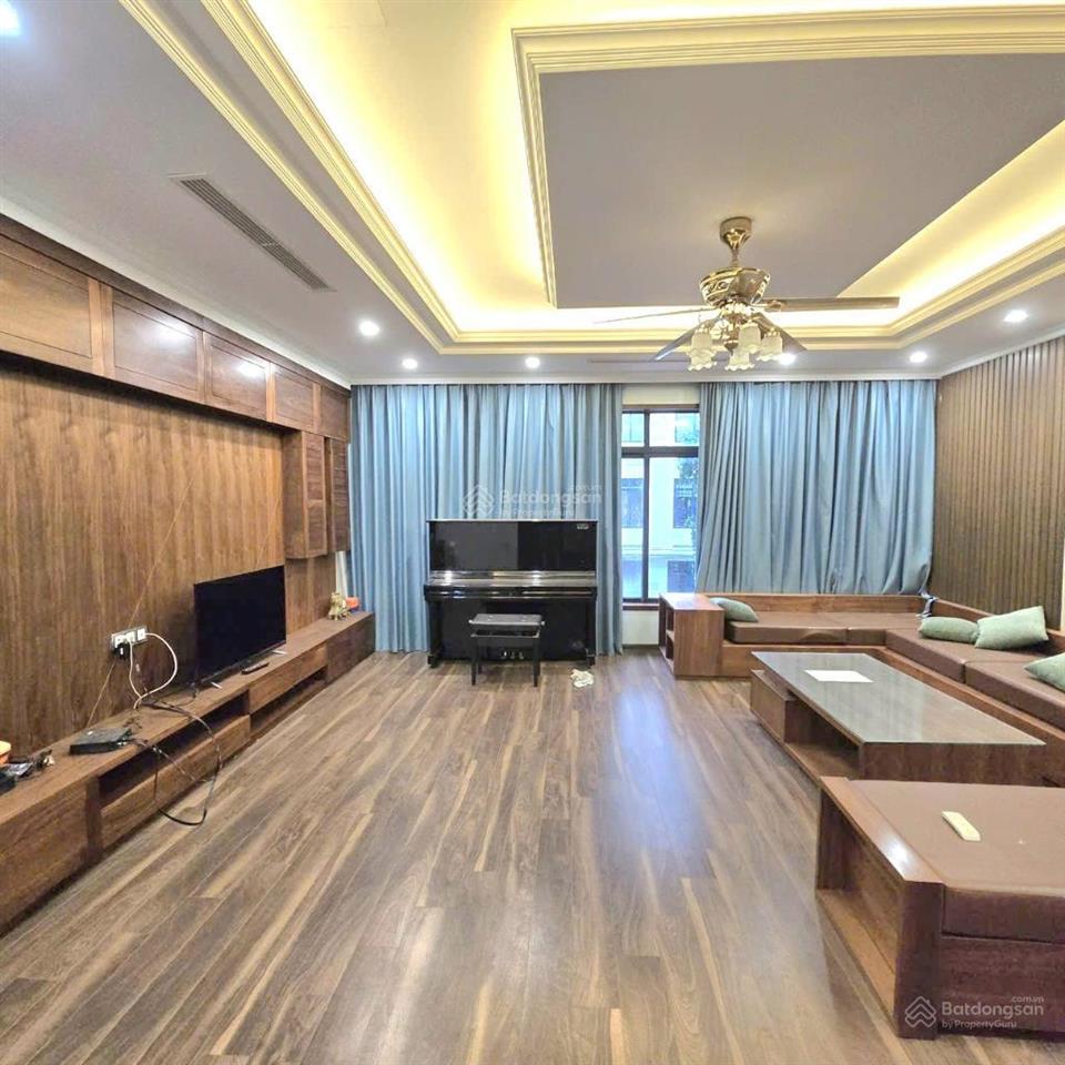 Phân lô  lô góc  vỉa hè  ô tô tránh  lê văn lương  kinh doanh đỉnh  hơn 32 tỷ