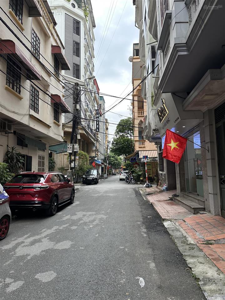 Phân lô lô góc vỉa hè ô tô tránh lê văn lương kinh doanh đỉnh hơn 32 tỷ