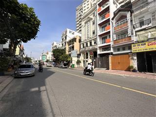 Bán nhà 2 mt chợ lớn, 4 x 18m, 3.5 tấm, 15 tỷ. (tín hưng)