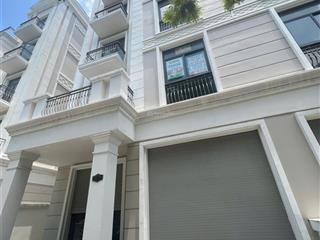Cho thuê nhà mặt phố tại vinhomes grand park, 25 triệu, 186m2, đẹp, nhiều tiện ích, q9, hcm