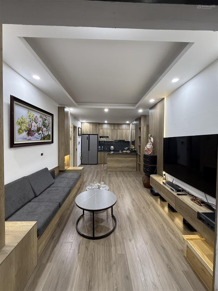 Em chủ nhà cấn bán gấp căn chung cư 56m2 ban công đn, thoáng 0976 084 ***