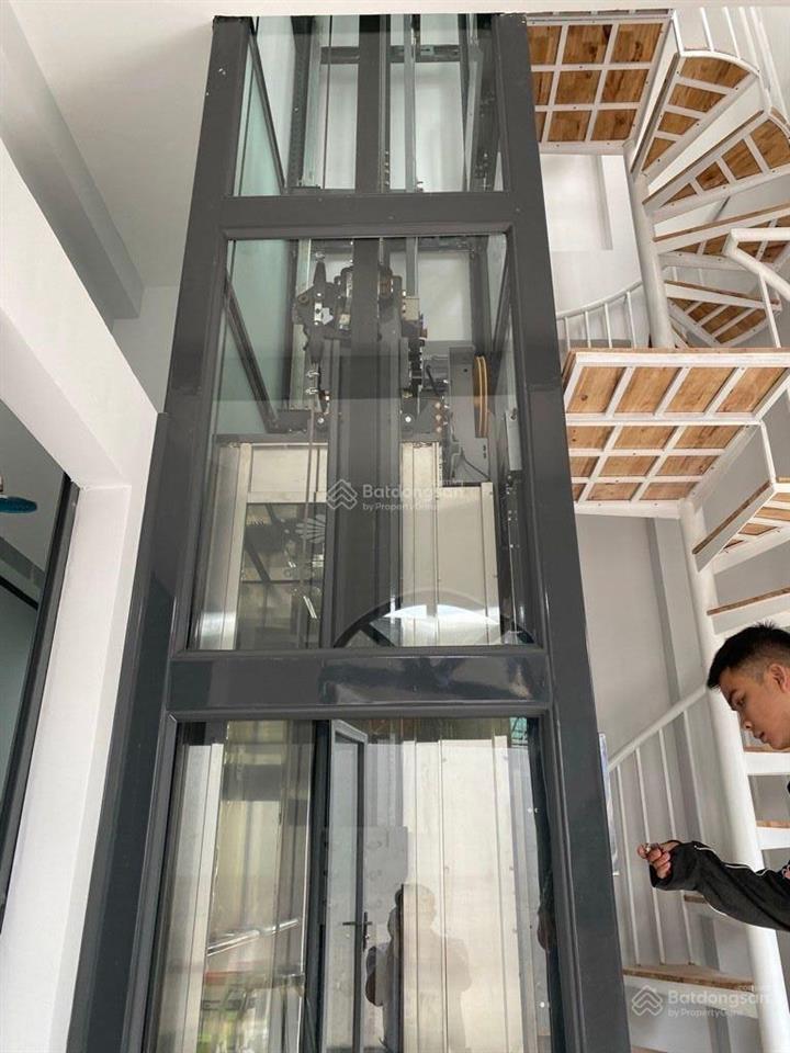 Siêu hot nhà mới 4 tầng 2pn,3wc  thang máy, hxh chu văn an, giá 4.150t