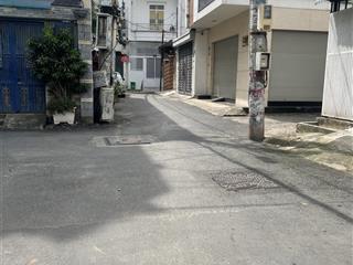 Nhà đẹp 2pn2wc phan văn trị đối diện emart dọn vào ở ngay  giá chỉ 4.18 tỷ