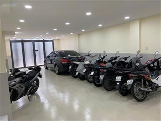 Bán nguyên căn penthouse đường hoàng sa  có hầm  6 tầng thang máy chỉ 18 tỷ