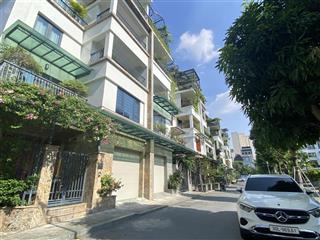 Mới ra căn nv mặt vườn hoa romantic giá chỉ 49,5 tỷ. nhà hoàn thiện full nội thất cao cấp. ctl