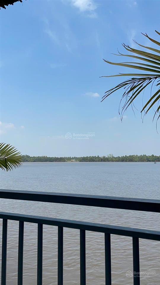 4,379m2 mặt tiền sông mekong thích hợp xây kdl nghỉ dưỡng sinh thái ven sông. 390tr/ công