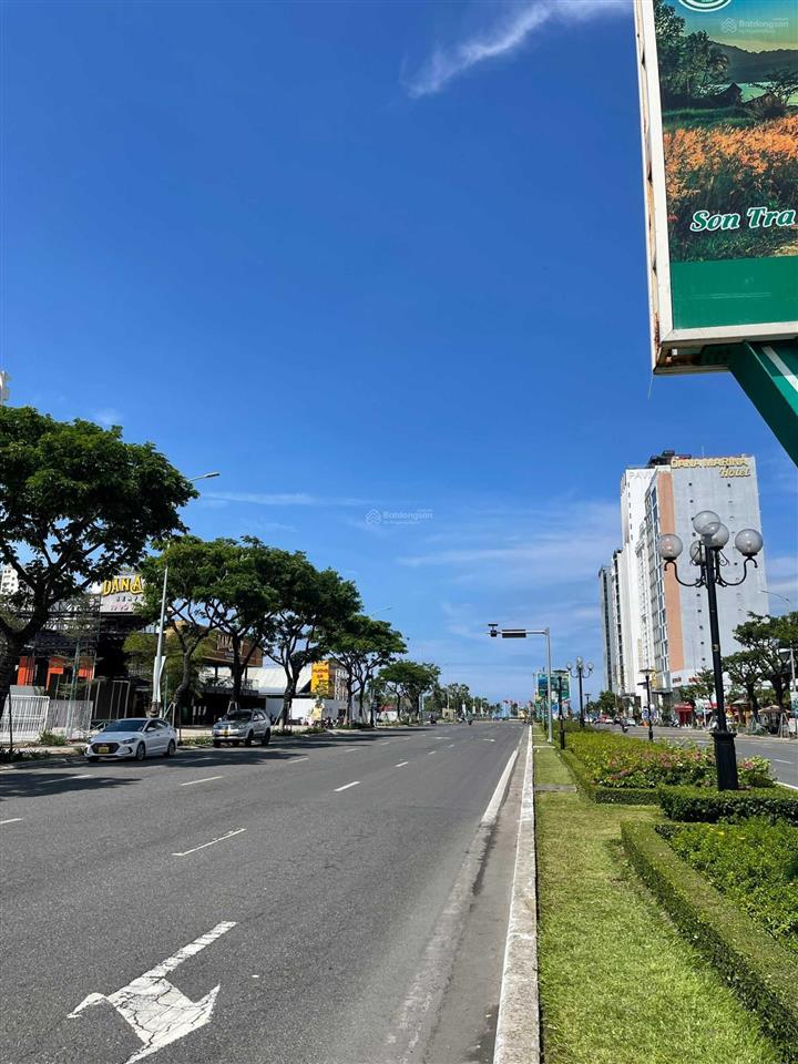 Chuyển nhượng đất mặt tiền đường võ văn kiệt. có gpxd 17 tầng