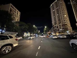 Bán nhà 8 tầng, đường trần hưng đạo, đối diện chung cư mornachy