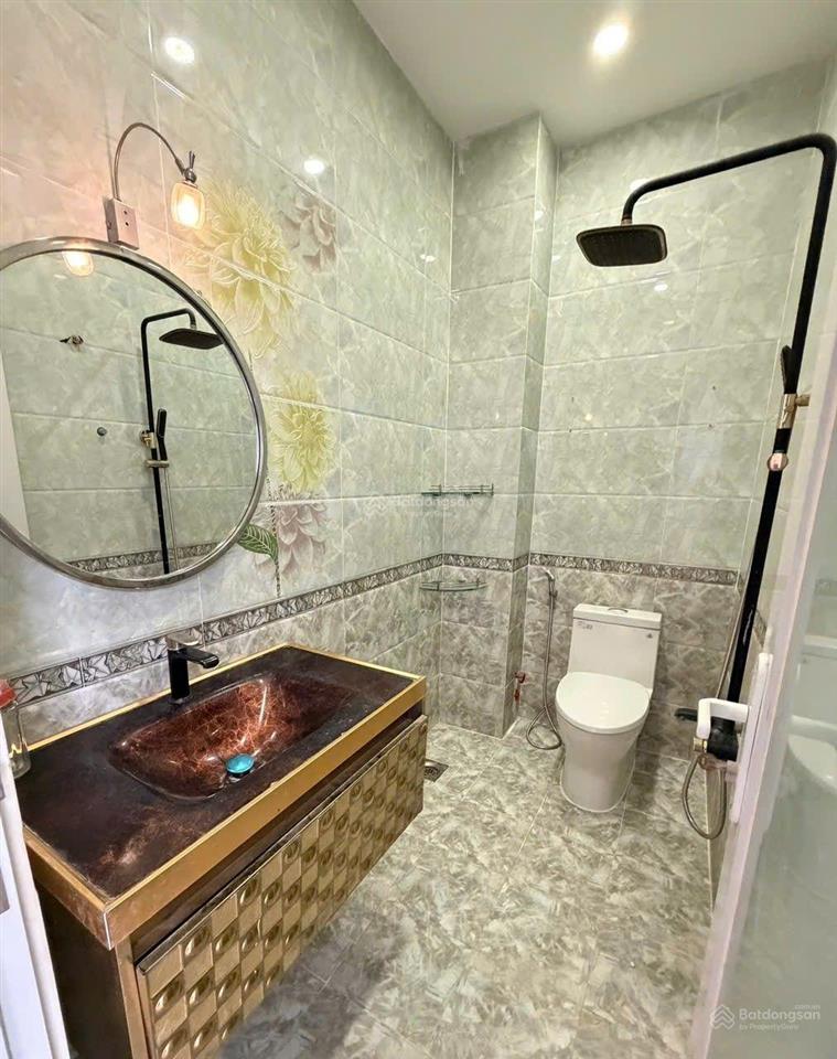 Mặt tiền kinh doanh 3,9 x 16m 4 tầng btct kiên cố. giá 14,5 tỷ tl