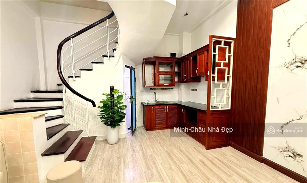 Duy nhất triều khúc, thanh xuân, 25m2, 5t, 5.3 tỷ, sổ riêng, gần 10 trường đại học lớn