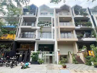 Giá tốt chỉ 27.5 tỷ nhà phố kdc him lam phù hợp mua đầu tư