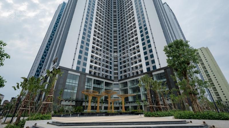 Bán shophouse goldmark city 136 hồ tùng mậu, nam từ liêm 551m2 tầng 1  cho thuê 300tr/th giá 72 ty