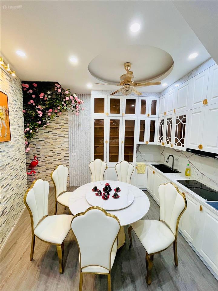 Bán nhà trường chinhđống đa mặt ngõ thông 20m ra đường ô tô dt 49m5t nội thất đẹp giá 14,2 tỷ