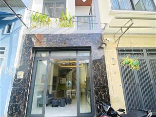 Nhà mới đẹp nội thất cao cấp. ngay giáp tân phú