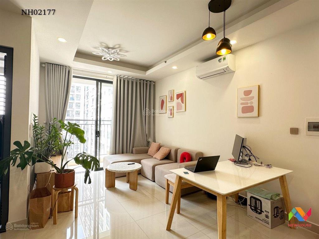Bán nhanh ch q7 boulevard  2pn 2wc  70m2  căn góc, giá 3.050 tỷ nhận nhà ở ngay