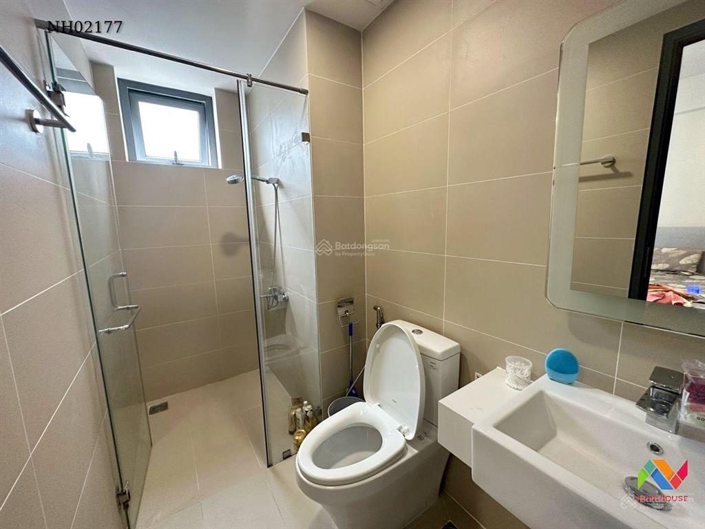 Bán nhanh ch q7 boulevard  2pn 2wc  70m2  căn góc, giá 3.050 tỷ nhận nhà ở ngay