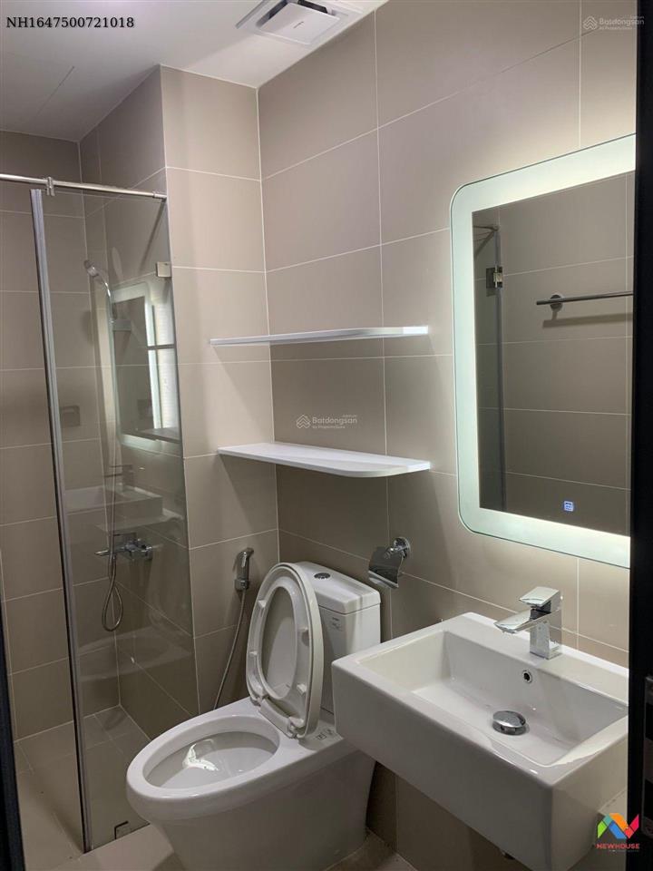 Q7 boulevard  2pn 2wc  70m2  căn góc  nội thất cơ bản  11 triệu