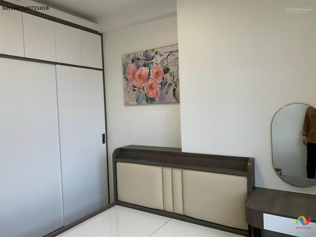 Q7 boulevard  2pn 2wc  70m2  căn góc  nội thất cơ bản  11 triệu
