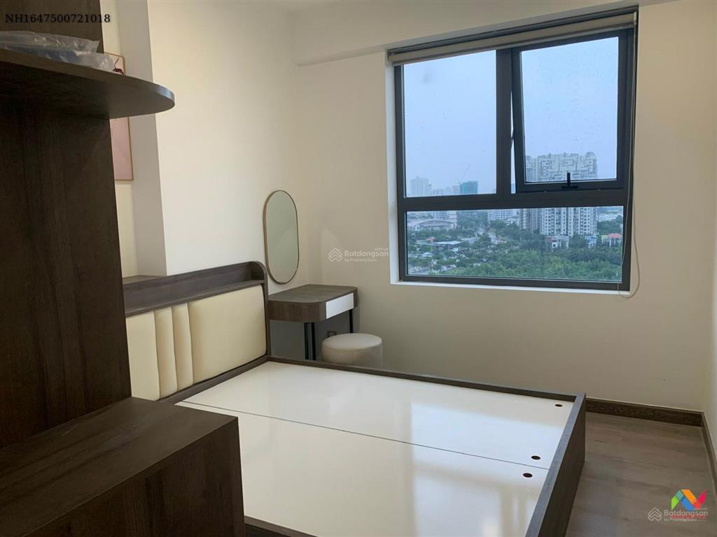 Q7 boulevard  2pn 2wc  70m2  căn góc  nội thất cơ bản  11 triệu