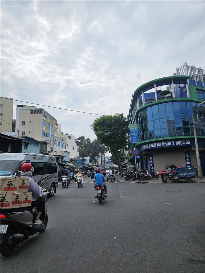 Bán nhà mặt tiền nguyễn chí thanh, thuận kiều ngay bv chợ rẫy, 61m2(4.3x15)5 tầng, có lề 5m, 16.5tỷ