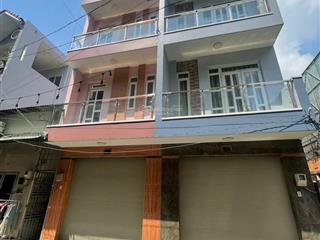 Bán nhà 1 trệt 2 lầu hẻm oto ngay chợ tăng nhơn phú b  giá siêu tốt
