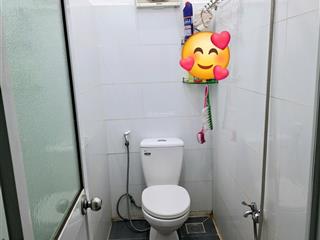 Bán nhà 3 mặt tiền hẻm gần chợ thủ đức