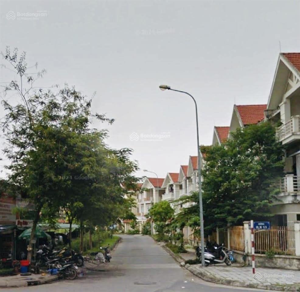 Bán gấp biệt thự song lập khu đô thị đặng xá, gia lâm 251m2 vườn hoa nội khu, hai mặt tiền 32.,5 tỷ