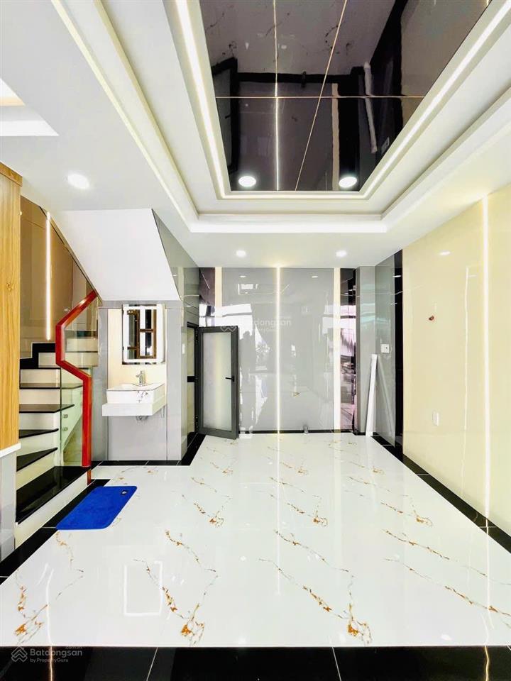 Bán nhà đường xe hơi ngủ trong nhà 5pn, 5wc, 4 tầng tại huỳnh khương an, 9,75 tỷ, 46m2