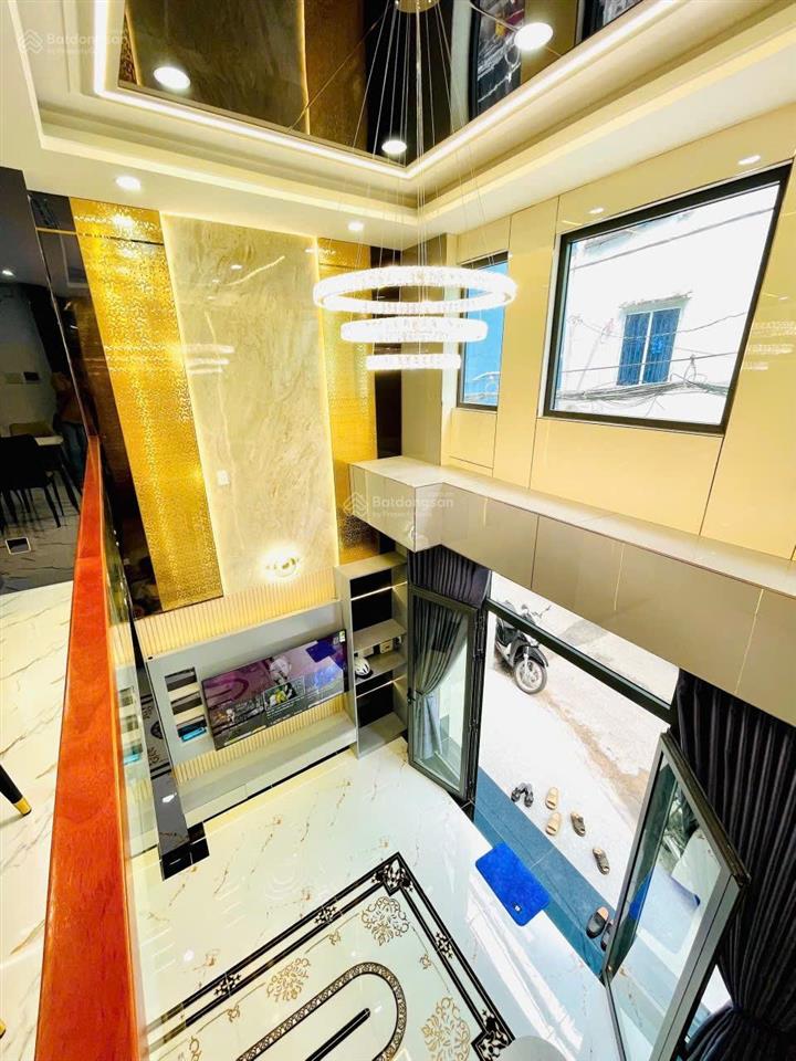 Bán nhà đường xe hơi ngủ trong nhà 5pn, 5wc, 4 tầng tại huỳnh khương an, 9,75 tỷ, 46m2