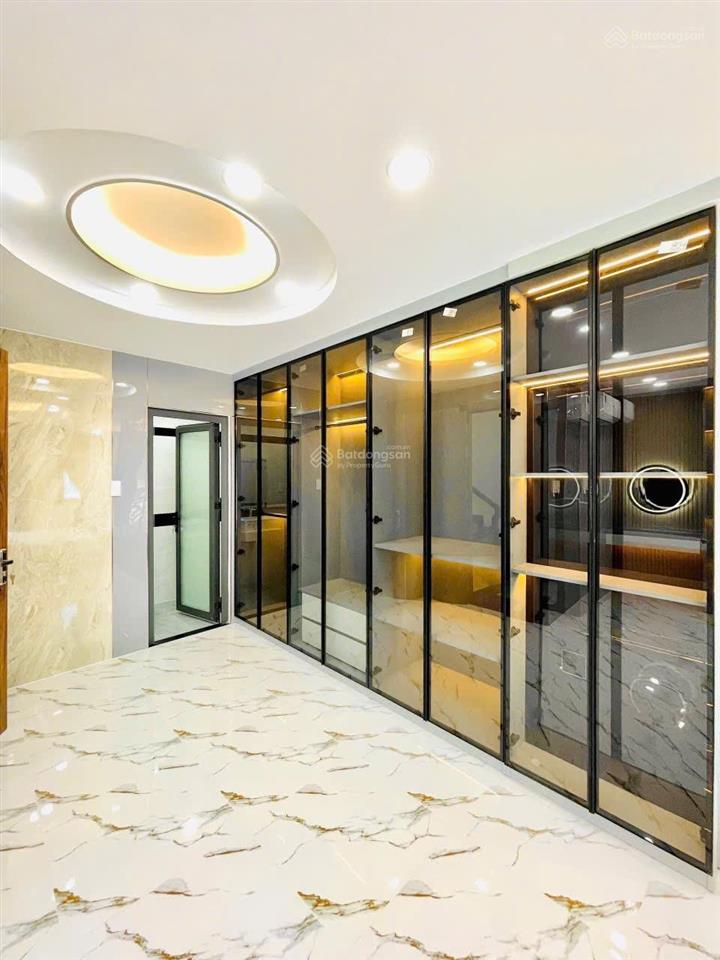 Bán nhà đường xe hơi ngủ trong nhà 5pn, 5wc, 4 tầng tại huỳnh khương an, 9,75 tỷ, 46m2