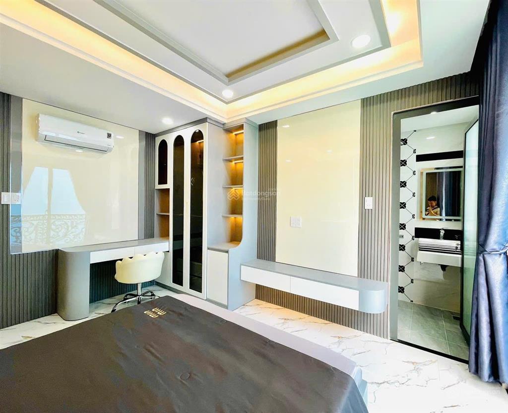 Bán nhà đường xe hơi ngủ trong nhà 5pn, 5wc, 4 tầng tại huỳnh khương an, 9,75 tỷ, 46m2