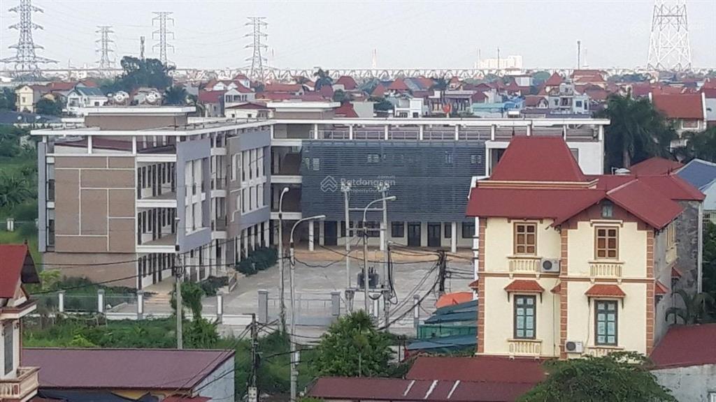 Cần bán đất đấu giá x2 làn 2 có vỉa hè dt 67,4m mt 5,2m đường rộng 8m cách sáp mai võng la đahn