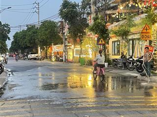 Bán nhà cấp 4 dt 65m giá 4,350tr đường rộng 5m oto tránh trung tâm phố yên tiền phong mê linh hn