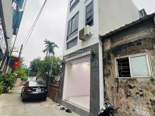 Bán nhà 3 tầng dt 40m đường rộng 4m thông thương cách cầu thăng long 10 phút tiền phong mê linh hn