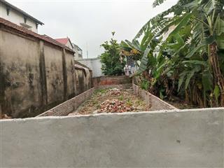Gia đình cần bán 77m mt hậu 4,5m đường 4m xe tải vào nhà giá 70tr/1m sáp mai võng la đahn