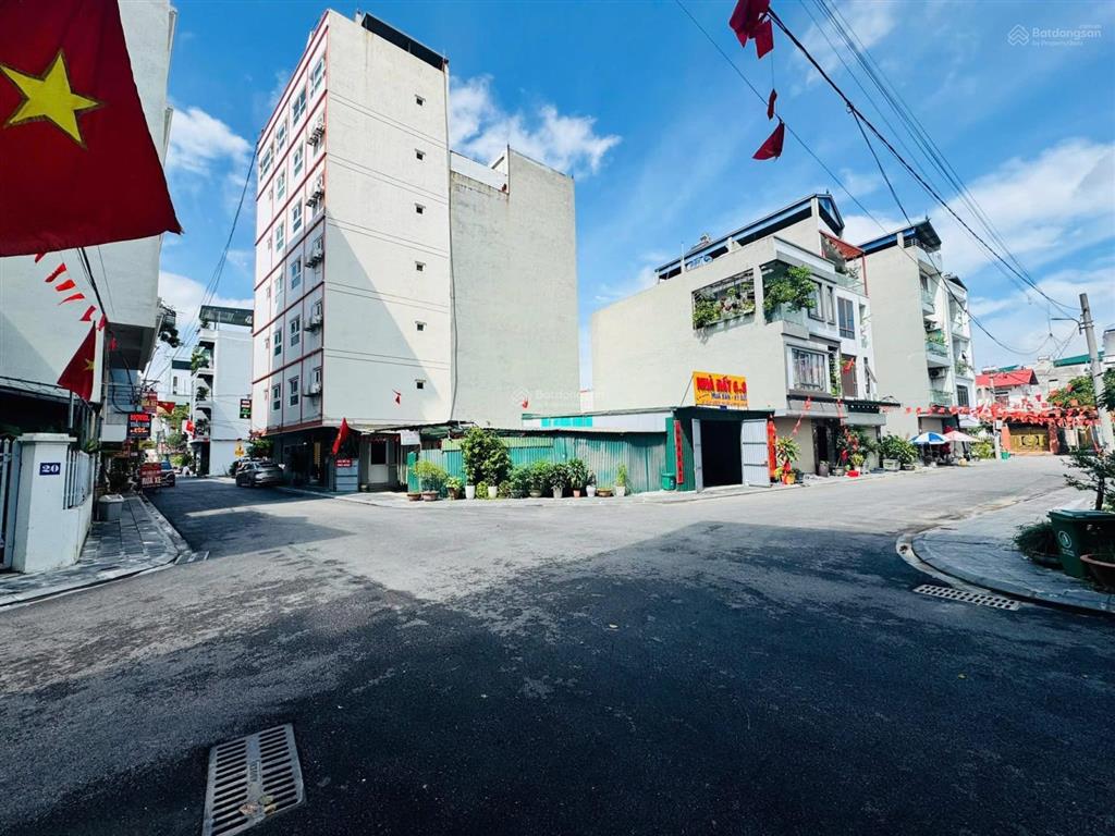 Bán 67,5m2 đất đấu giá nằm trong khu dân cư cực sầm uất sang nội thành chỉ 10 phút nam hồng đahn