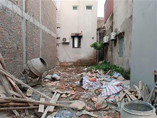 E mình cần bán 61m2 đất tiền phong mê linh giá 3,1 tỷ gần trung tâm phố yên tiền phong mê linh hn