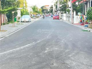 Hiếm 200m mt 6,5m giá 36tr/1m trục chính thôn đường rộng 6,7m chủ đã mua dc 14 năm kim chung đahn