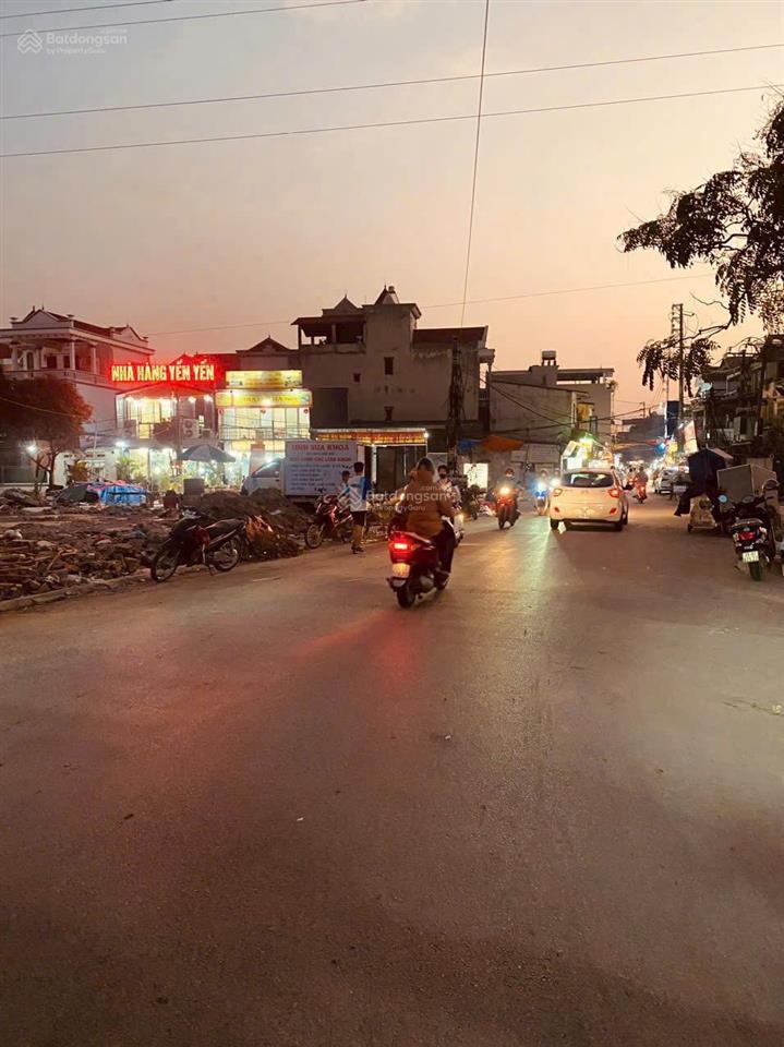 Chị mình cần bán 54m2 đất đấu giá x2 giá loanh quanh 7 tỷ vị trí cực đẹp sáp mai võng lađahn
