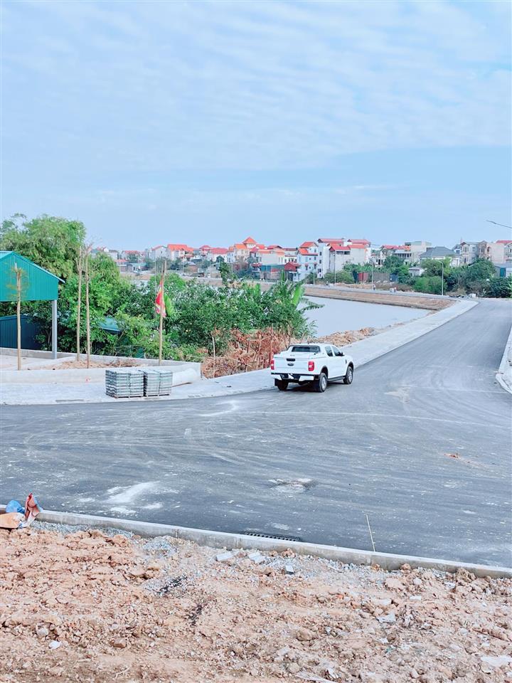 Bán 40m đất đường oto tránh nhau sát ngay thành phố thông minh cách cầu nhật tân 1km hải bối đahn