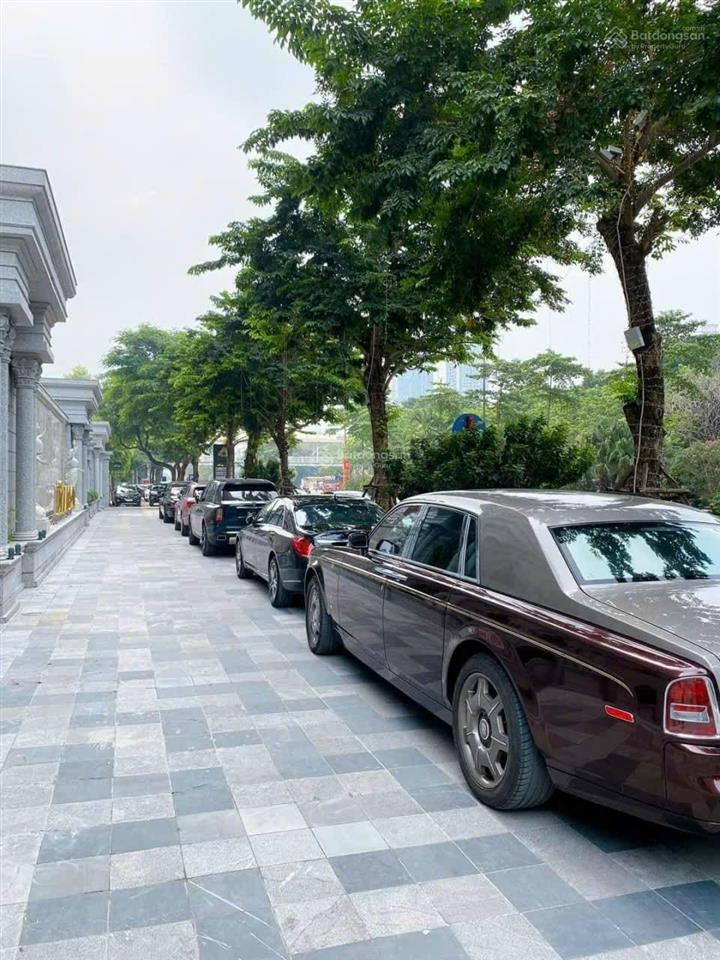 37,6 tỷ bao phí căn góc view hồ 179m2 hanoi signature tầng trung  bàn giao nhà, sổ đỏ luôn