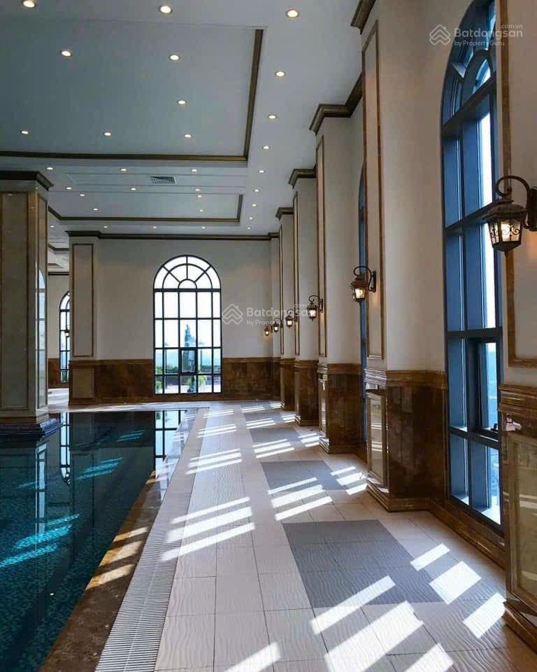 37,6 tỷ bao phí căn góc view hồ 179m2 hanoi signature tầng trung  bàn giao nhà, sổ đỏ luôn