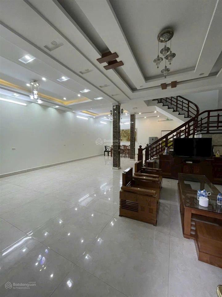 Bán biệt thự 5 tầng, 150m2, giá đầu tư tại phường ninh xá, tp. bắc ninh, đang cho thuê 55tr/ tháng