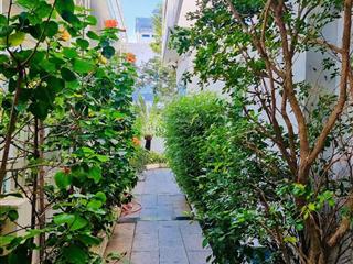 Biệt thự đẹp, giá tốt , sát vin phú quý