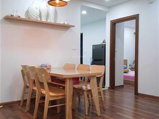 Cho thuê căn hộ goldmark city 2 phòng ngủ giá 13 triệu