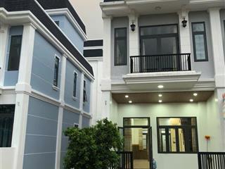 Bán căn góc 2 mặt tiền  giá mềm hiếm có tại the sol city