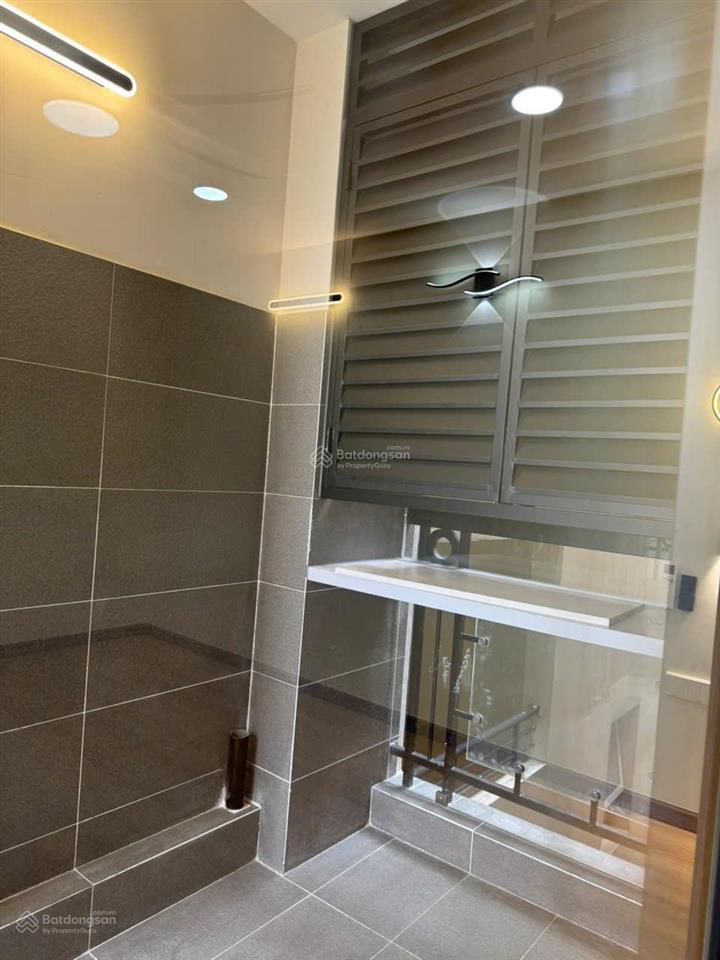 Chuyển công tác cần bán nhanh căn hộ phúc yên 1, tân bình, 104m2 3pn2wc căn góc nhà mới, có sổ